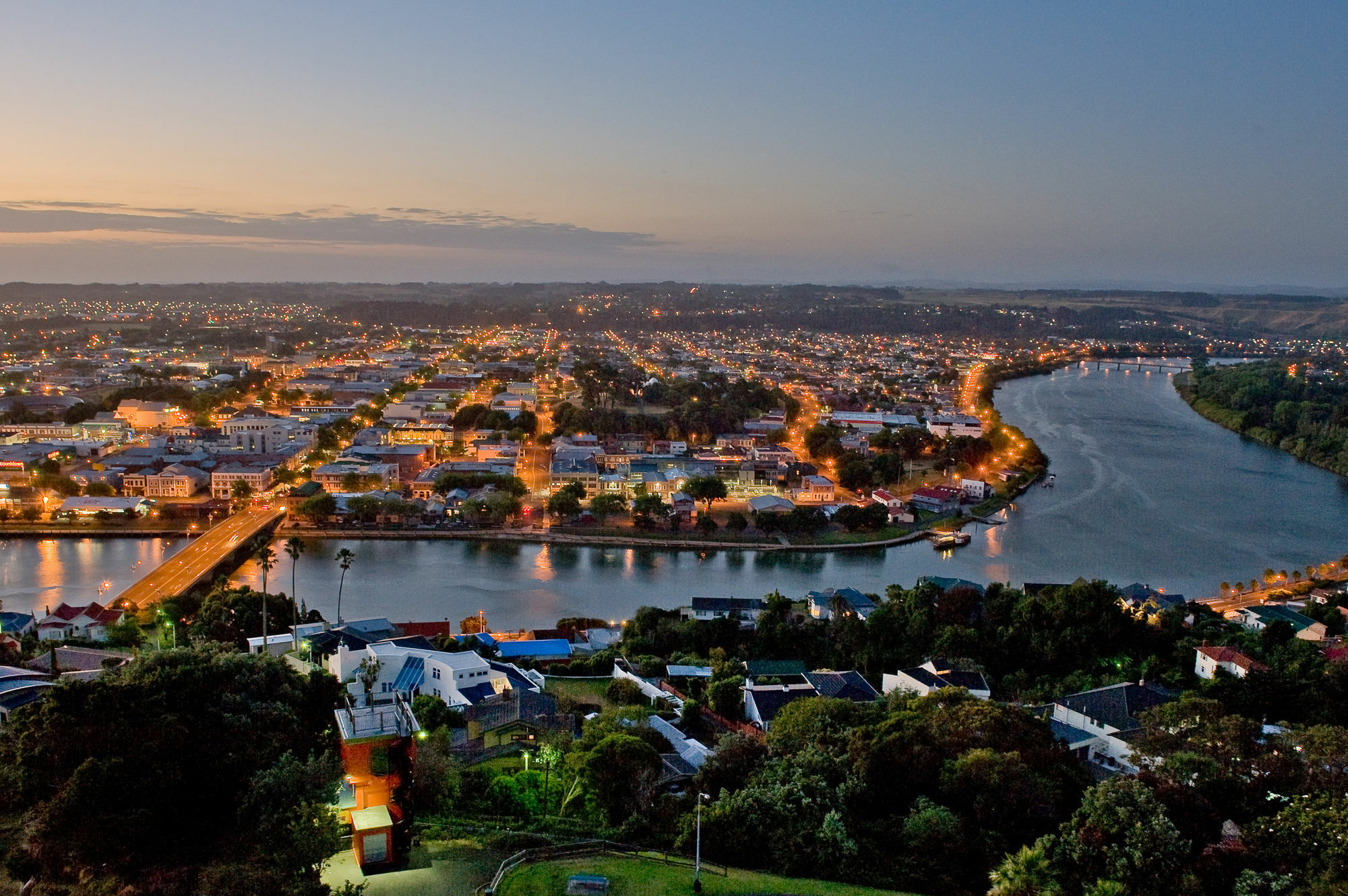 The Avenue Hotel Whanganui Exterior photo